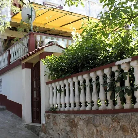 Apartamento By The Sea Mali Lošinj